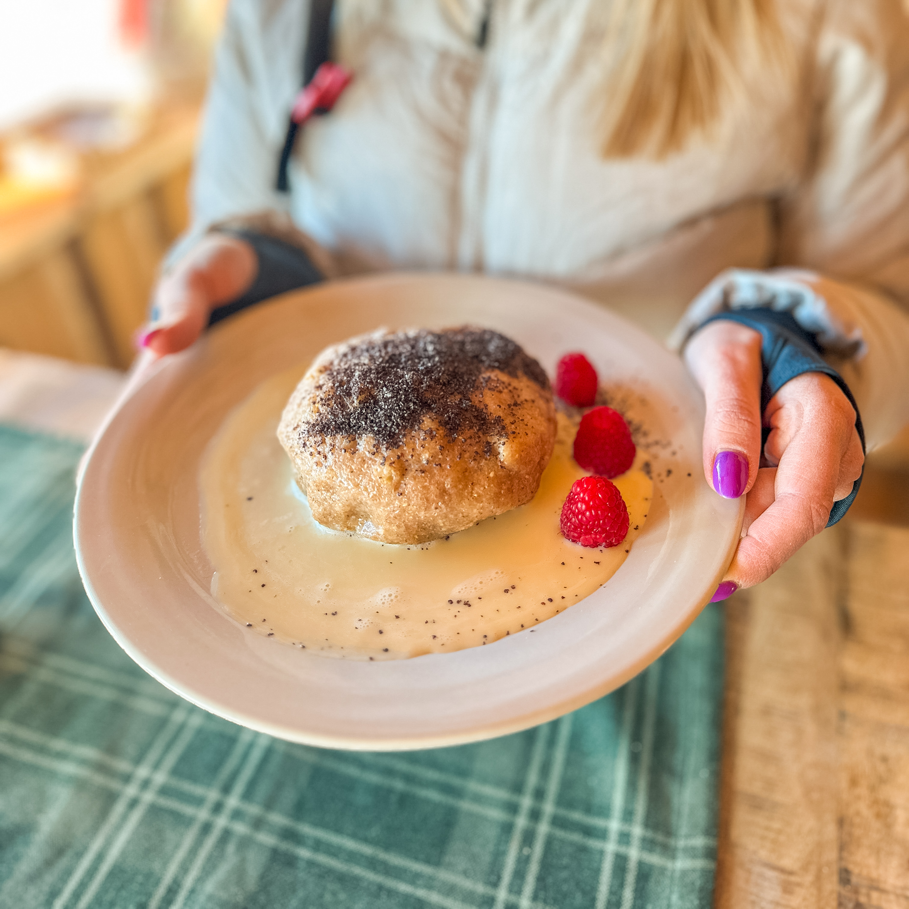 Germknödel con crema di cioccolato